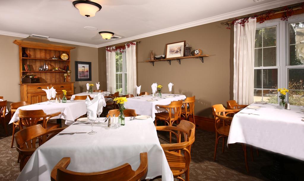 Kettle Creek Inn Port Stanley Εξωτερικό φωτογραφία