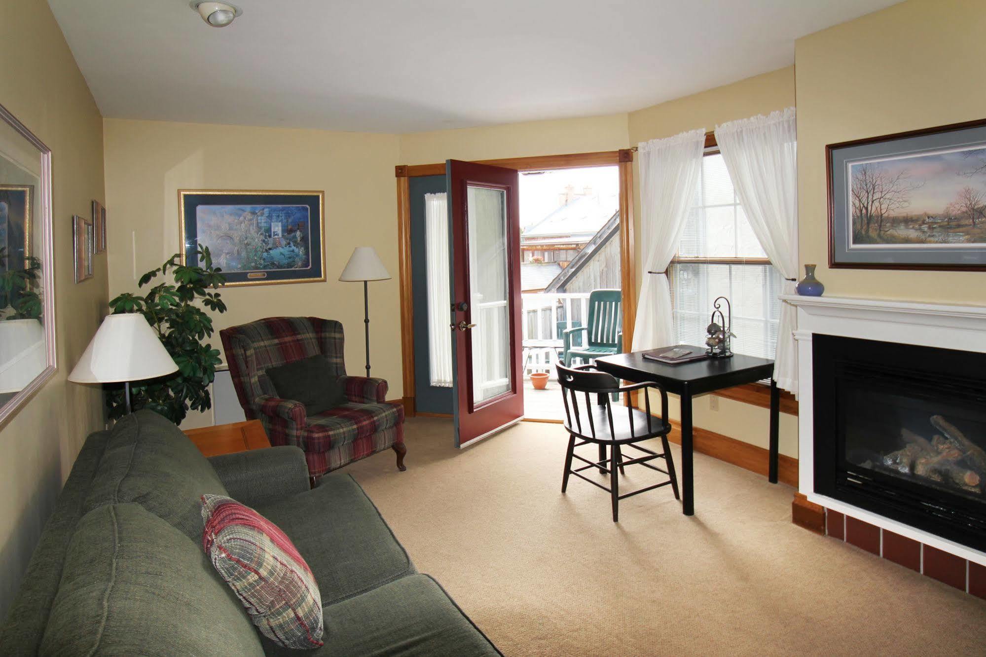 Kettle Creek Inn Port Stanley Εξωτερικό φωτογραφία